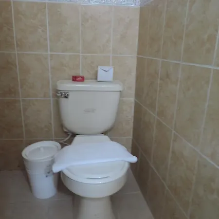Jet-set Hostel